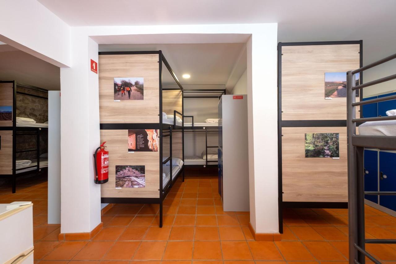 Albergue Santiago De カミーニャ エクステリア 写真