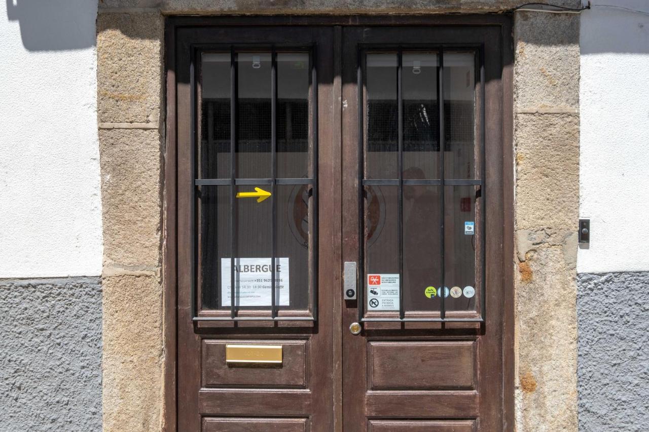 Albergue Santiago De カミーニャ エクステリア 写真