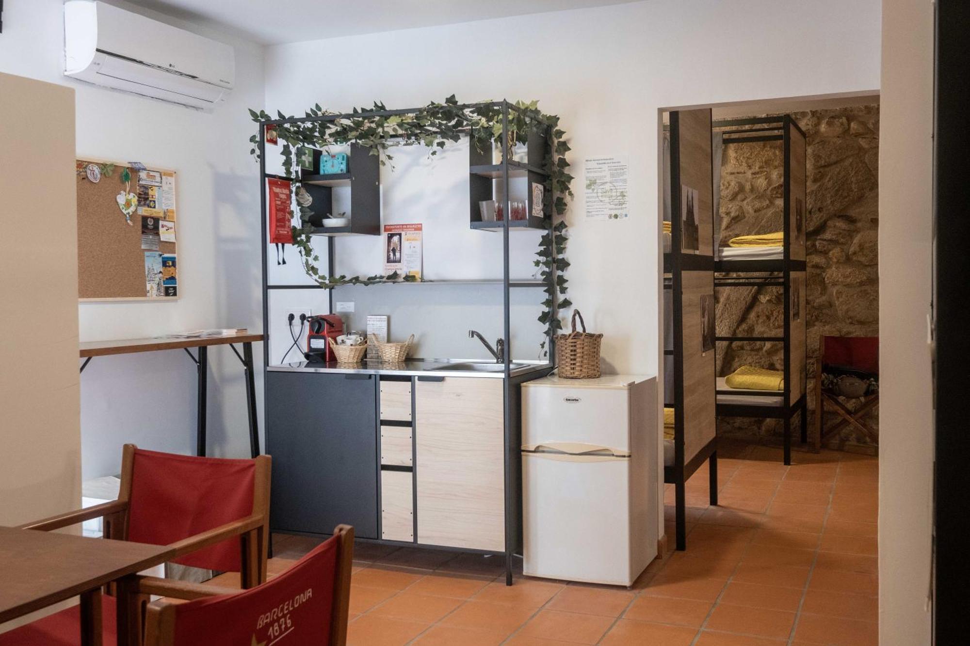 Albergue Santiago De カミーニャ エクステリア 写真
