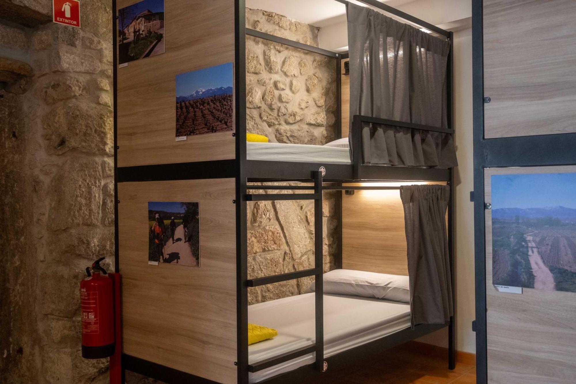 Albergue Santiago De カミーニャ エクステリア 写真